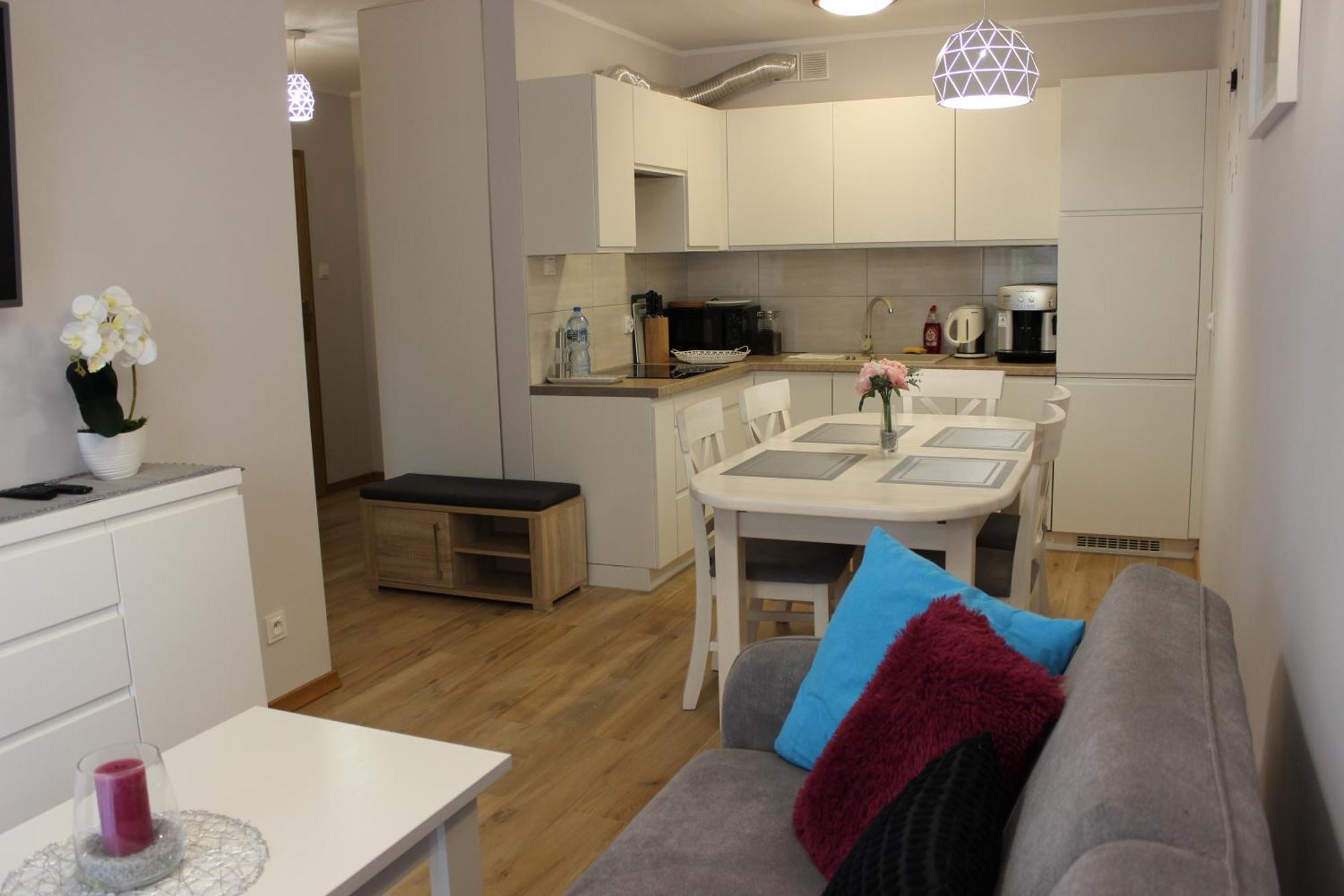 Apartament Blisko Centrum Z Garazem Karpacz Exterior foto